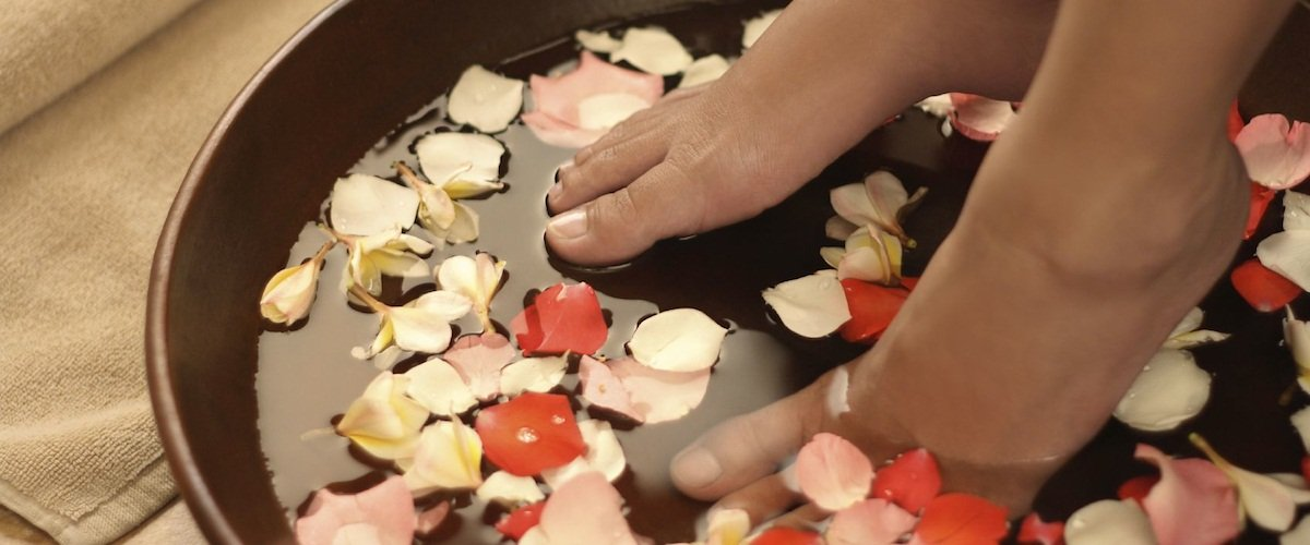 How to do a pedicure at Home