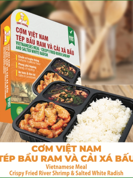 Cơm Việt Nam Tép Bầu Ram Và Cải Xá Bấu